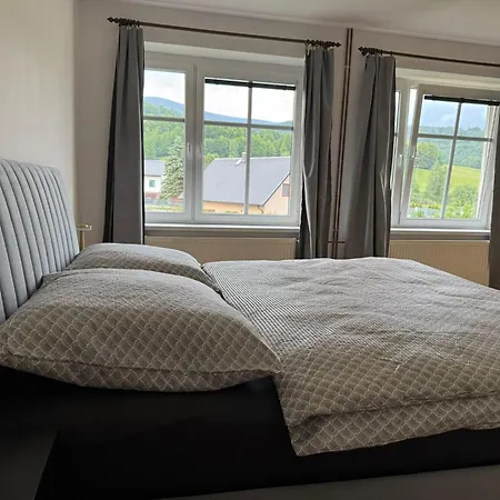 Kanteho Grunt Apartment *