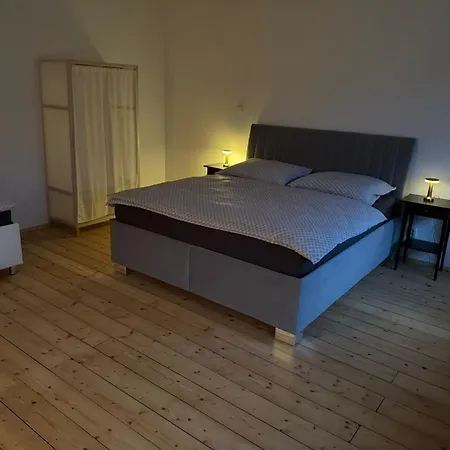 Kanteho Grunt Apartment *