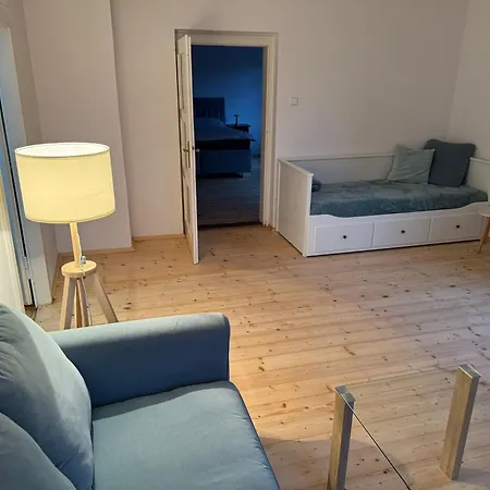 Kanteho Grunt Apartment