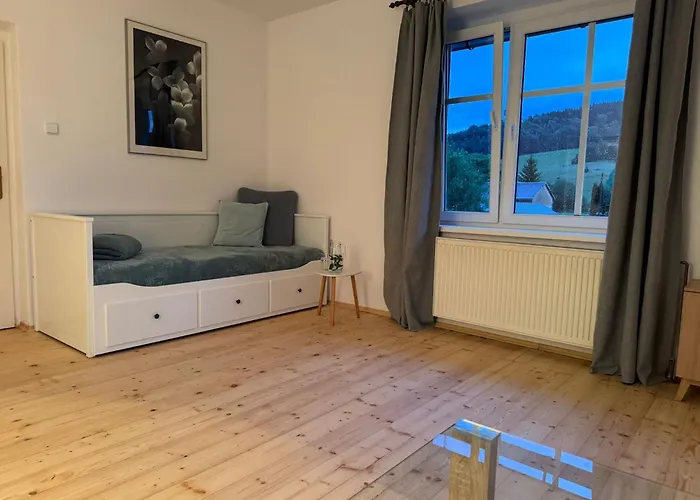 Kanteho Grunt Apartment *